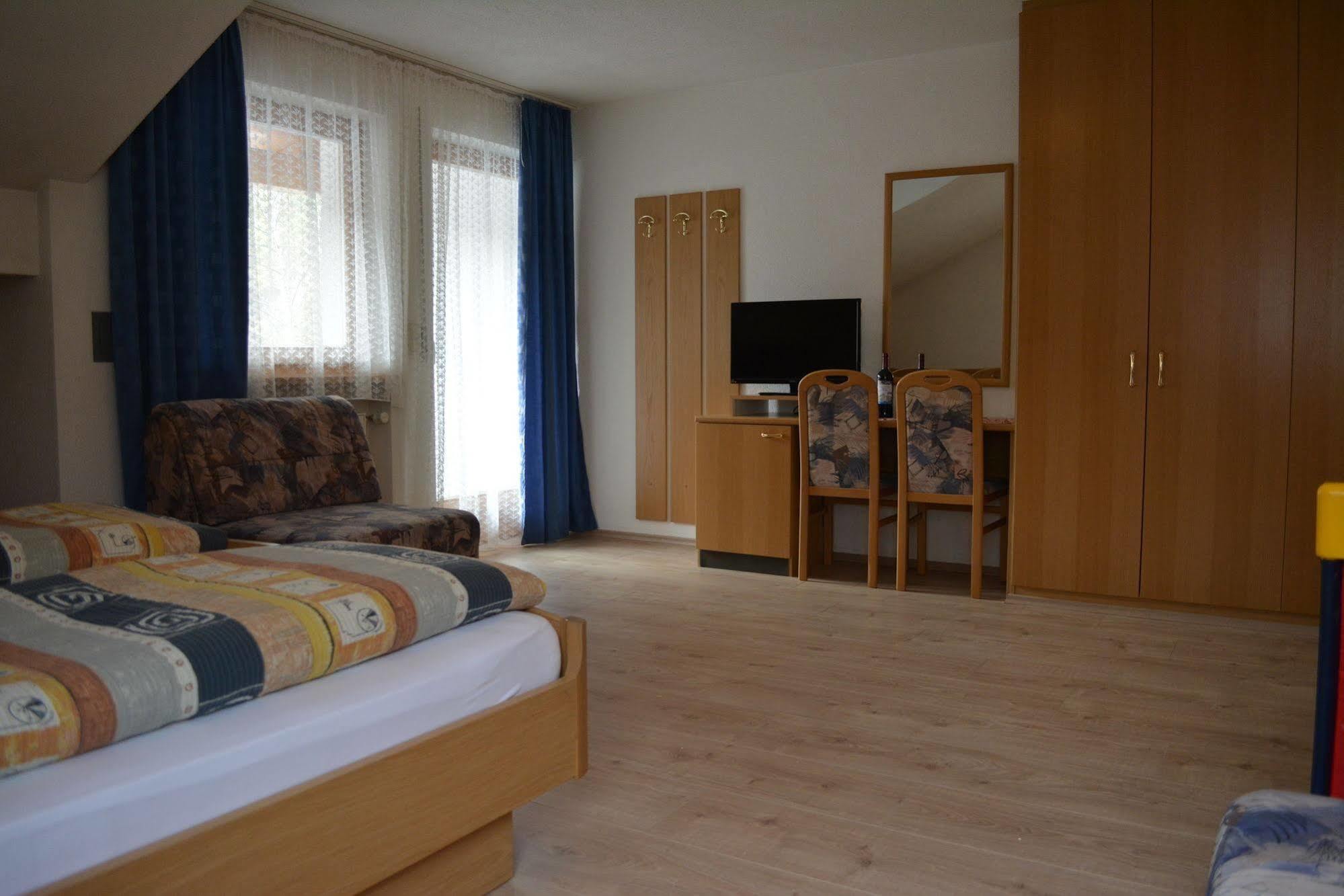 Hotel Sonja Cadipietra Eksteriør billede